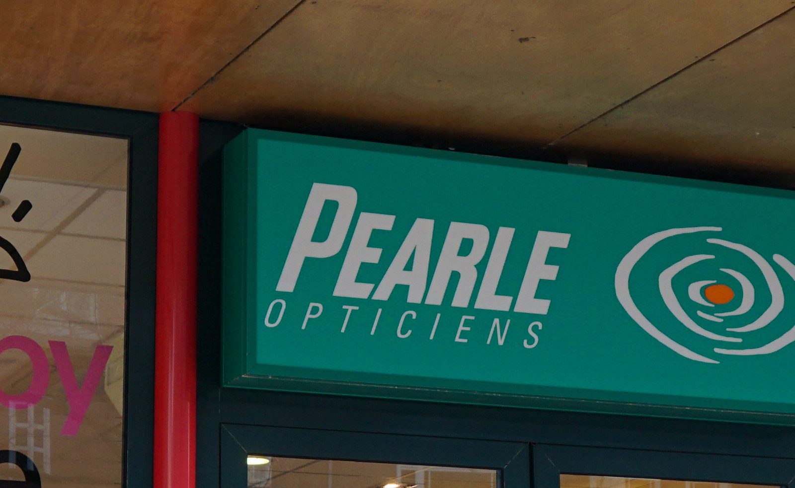 Pearle Opticien